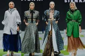 Tren Fashion Indonesia 2025: Gaya, Warna & Inspirasi untuk Tampil Kekinian